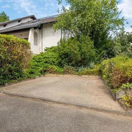 4 Etoiles Prestige, Climatise, Espace, Confort, Neuf, Calme, Jardin, Foret, Strasbourg Sud 公寓 *